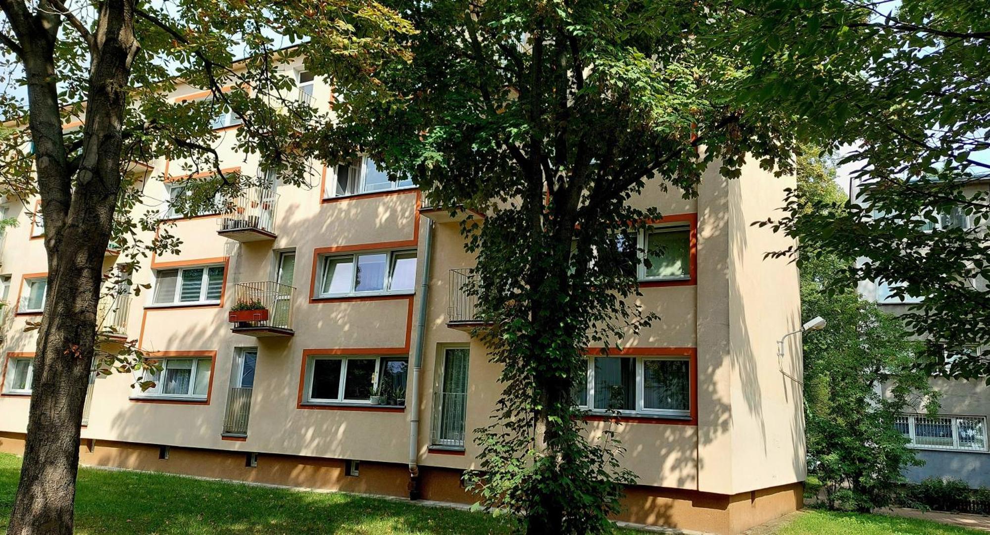 Wola Blisko Metra Homestay Warsaw